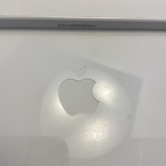 APPLE A1243 Aluminium USB Wired Keyboard with Numeric Keypad - Picture 8 of 8